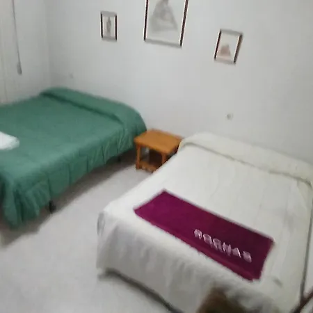 Privada Familiar Bed & Breakfast *